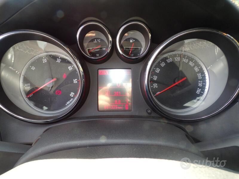 Usata Opel Cascada Cosmo 165 CV (121 kW) 2015 Grigio Cabrio