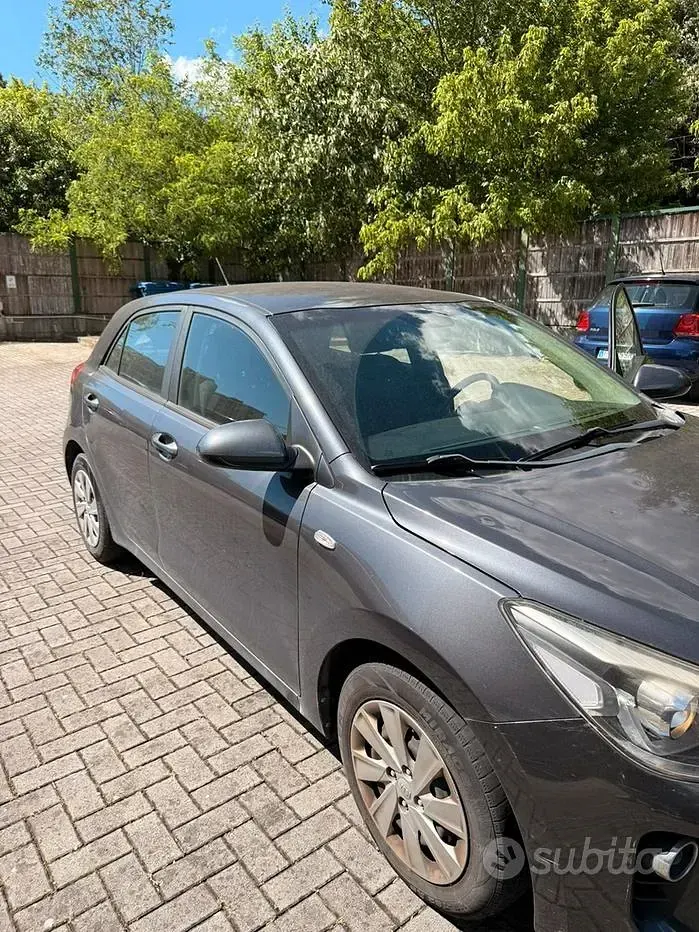 Usata Kia Rio 77 CV (56 kW) 2018 Berlina