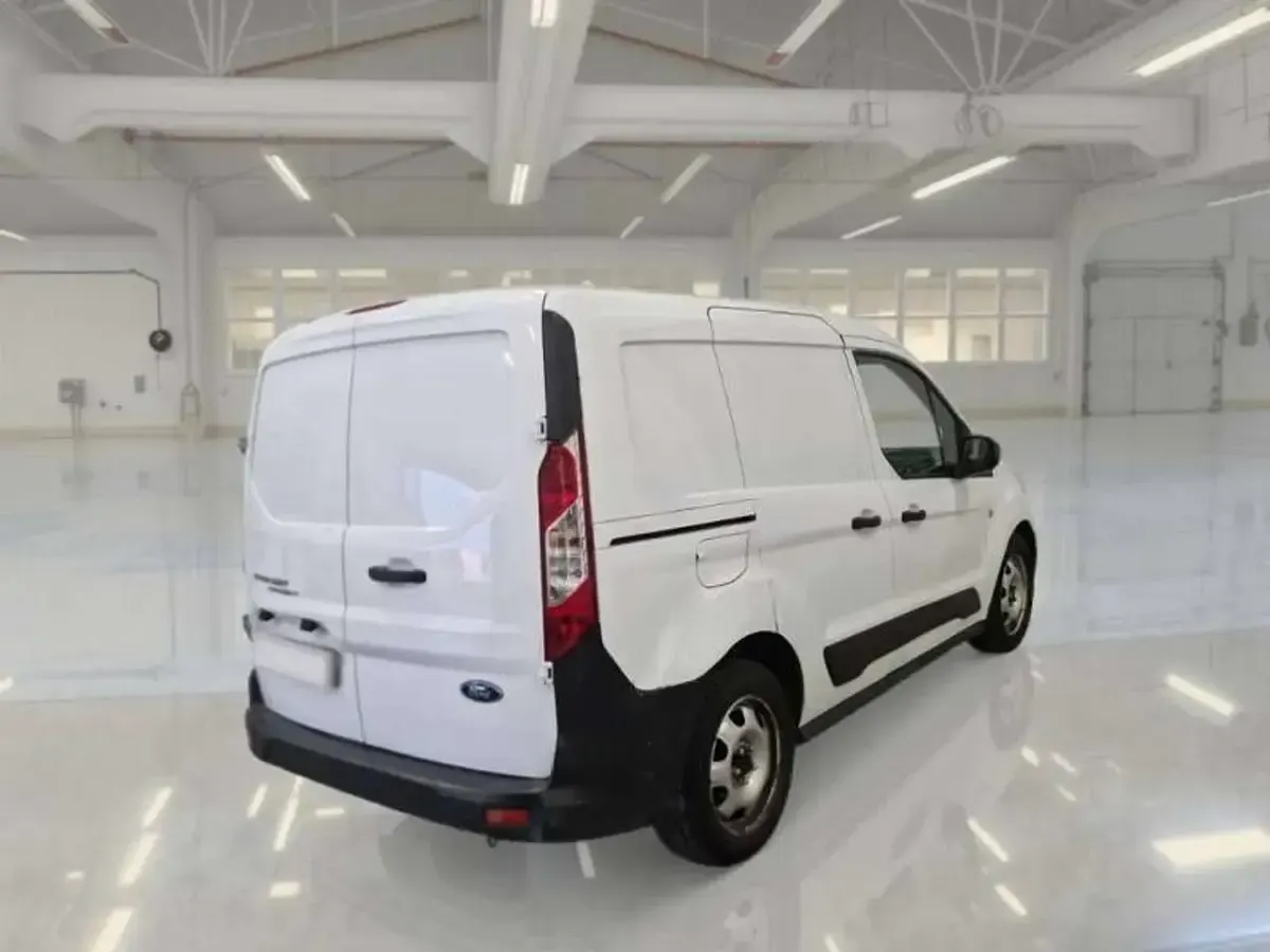 Begagnad Ford Transit Connect 102 HK (75 kW) 2019 Vit Minibuss