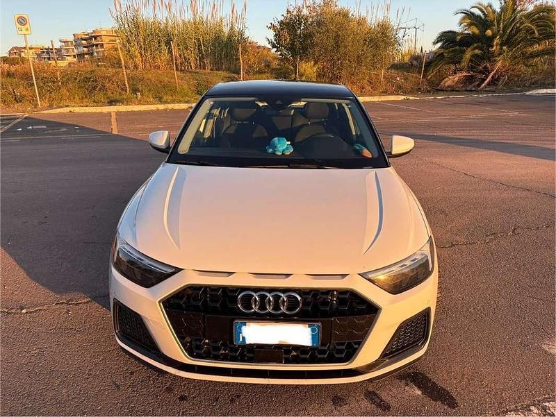 Usata Audi A1 Sportback Ambiente 116 CV (85 kW) 2019 Bianco Utilitaria