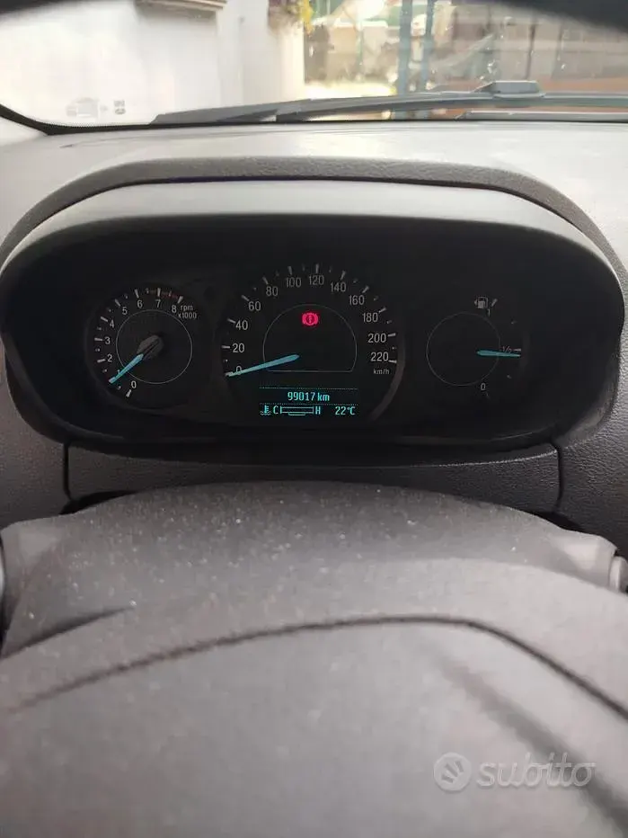 Usata Ford Ka Plus Ultimate 86 CV (63 kW) 2018 Nero Utilitaria