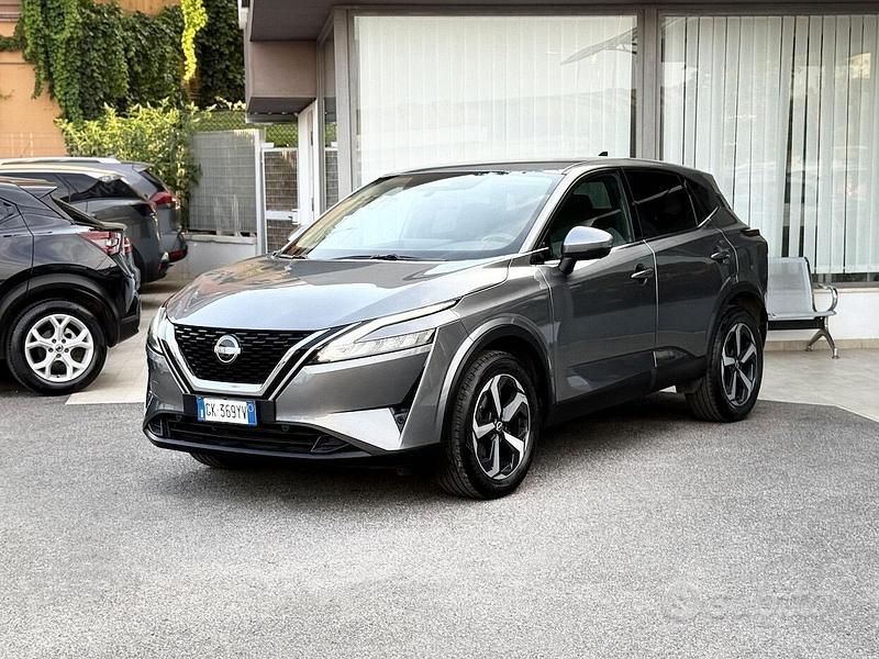 Usado Nissan Qashqai 158 CV (116 kW) 2022 Gris SUV