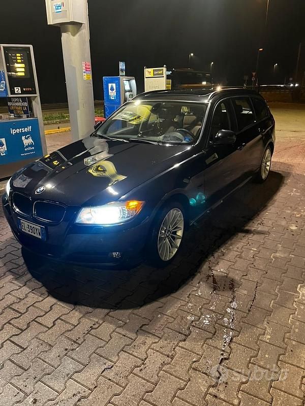 Usata BMW 318 2012 Station wagon