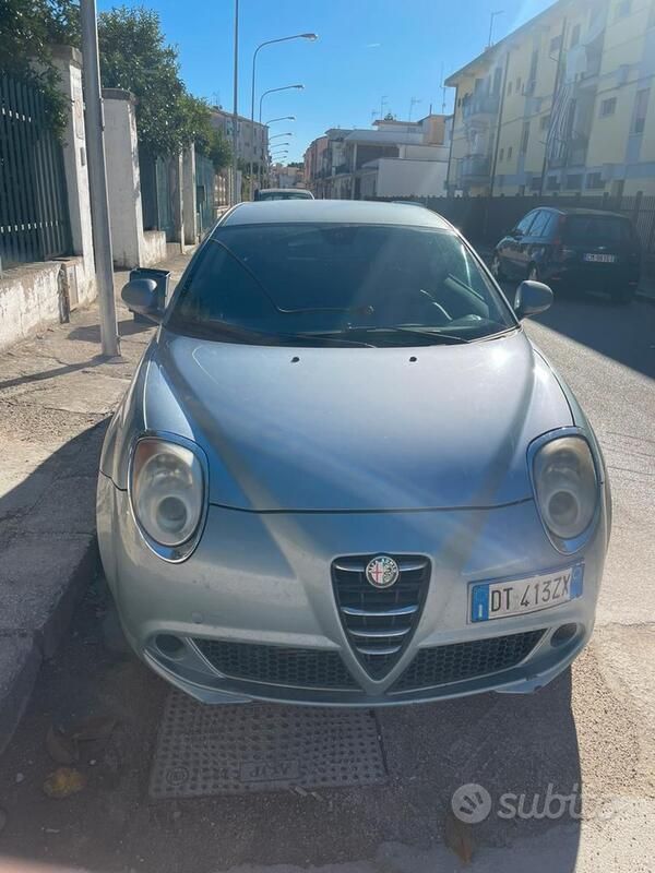 Usata 2008 Alfa Romeo MiTo Due volumi | 2200 € (Buon prezzo) - Immagine 1/4
