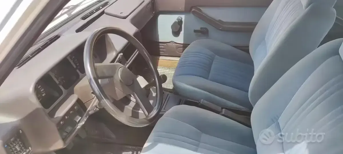 Usata Fiat 131 78 CV (57 kW) 1980 Bianco Berlina