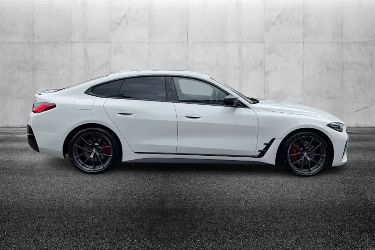 Usata BMW M440 M Sport 374 CV (275 kW) 2023 Bianco Berlina