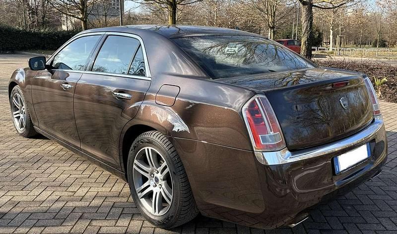 Usata Lancia Thema Gold 190 CV (139 kW) 2013 Berlina