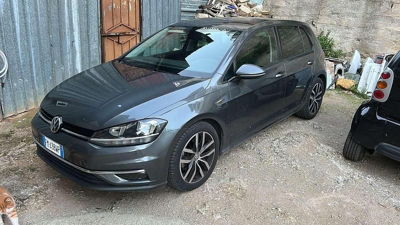 Usata VW Golf VII Business 116 CV (85 kW) 2018 Berlina