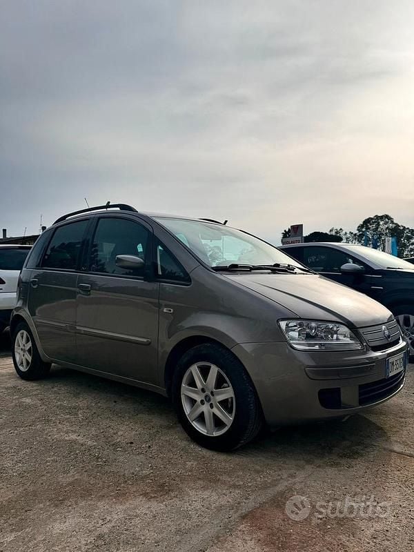 Usata Fiat Idea 95 CV (69 kW) 2008 Other Monovolume
