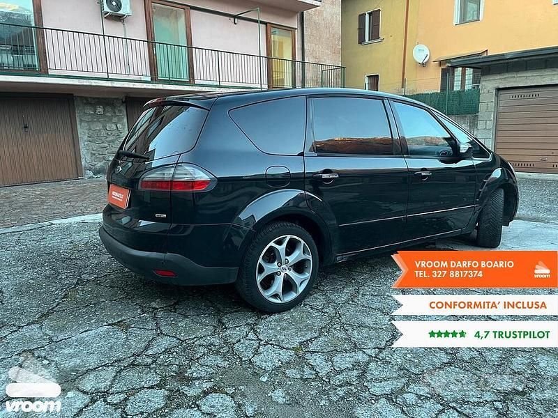 Usata Ford S-MAX Titanium 140 CV (102 kW) 2010 Monovolume