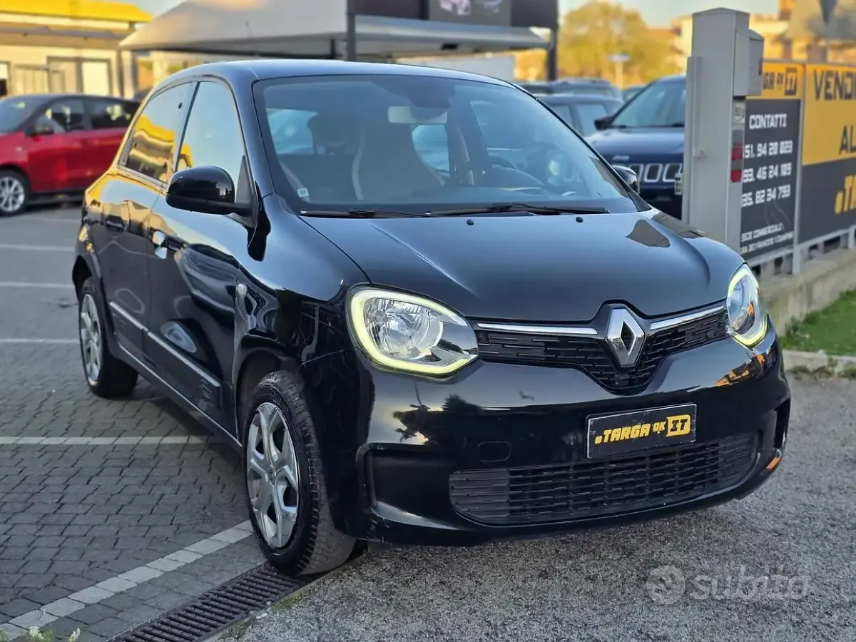 Gebraucht Renault Twingo SE 73 PS (53 kW) 2020 Schwarz Kleinwagen