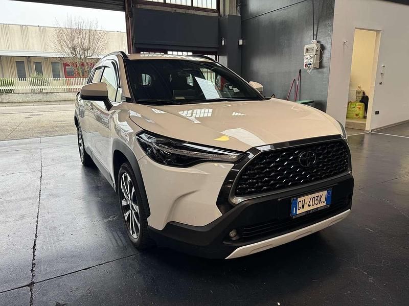 Usata Toyota Corolla Cross Lounge 152 CV (111 kW) 2024 Other SUV