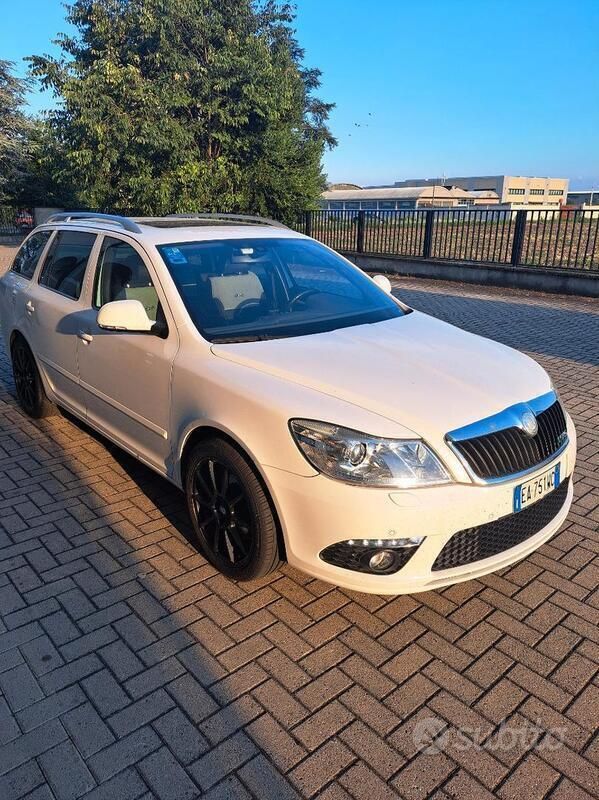 Usata Skoda Octavia 170 CV (125 kW) 2010 Bianco Station wagon