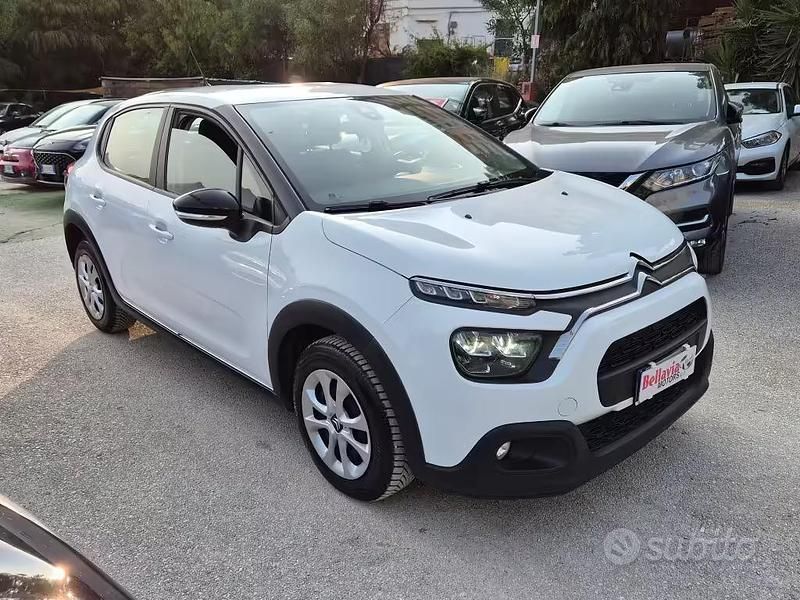 Usata Citroën C3 Feel 102 CV (75 kW) 2022 Bianco Utilitaria