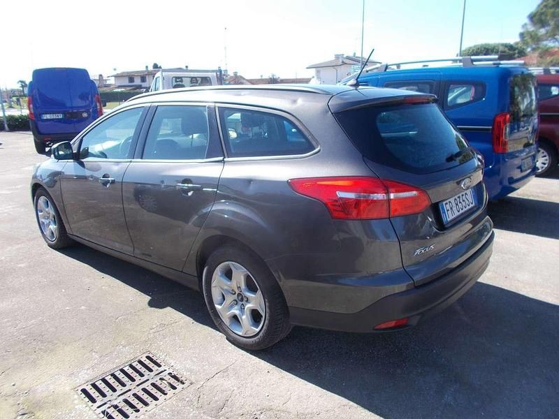 Usata Ford Focus Business Edition 95 CV (69 kW) 2018 Grigio Station wagon