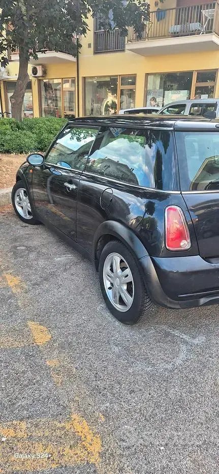 Usata Mini ONE 90 CV (66 kW) 2006 Nero Utilitaria