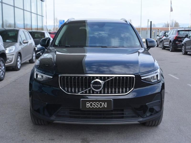 Usata Volvo XC40 211 CV (155 kW) 2023 Nero SUV