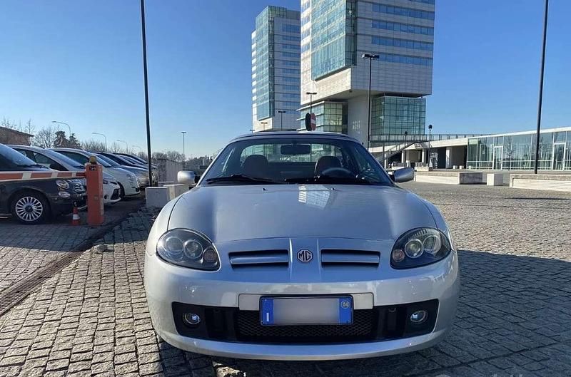 Usata MG TF 116 CV (85 kW) 2004 Grigio Cabrio