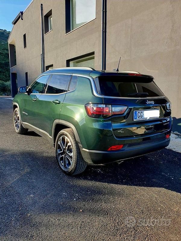 Usata Jeep Compass Limited 120 CV (88 kW) 2021 Verde SUV