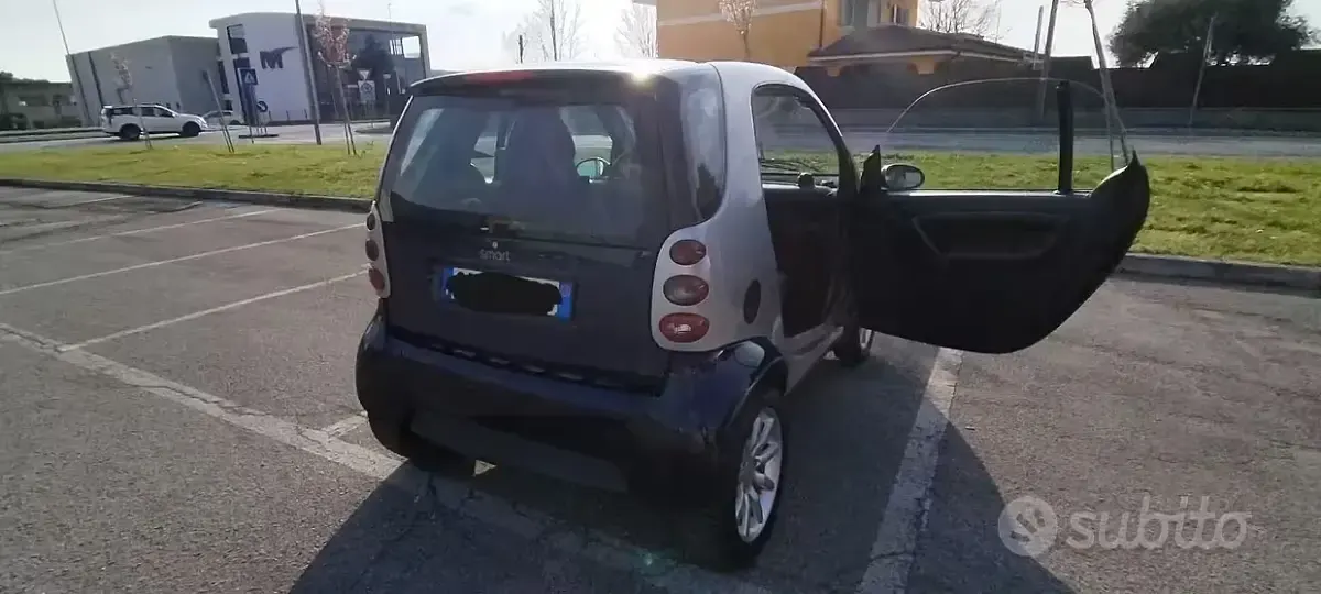 Usata Smart ForTwo Coupé 61 CV (44 kW) 2005 Coupé