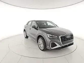 Usata Audi Q8 S-Line 286 CV (210 kW) 2023 Grigio scuro SUV