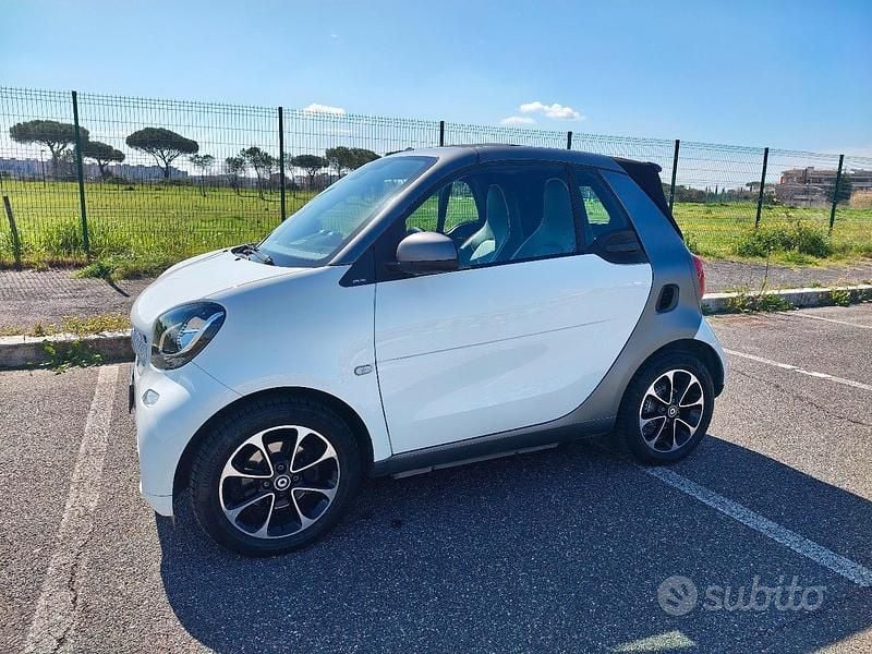 Usata Smart ForTwo Cabrio 2016 Bianco Cabrio