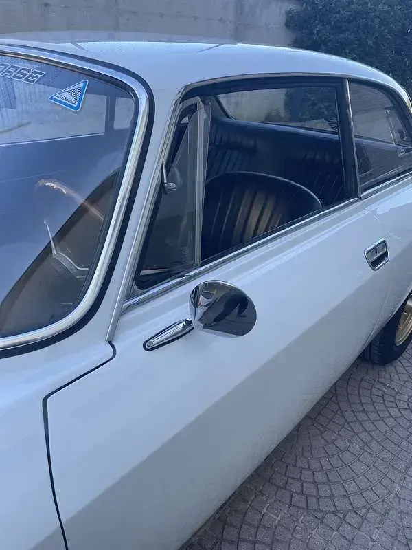 Usata Alfa Romeo GT Junior 120 CV (88 kW) 1972