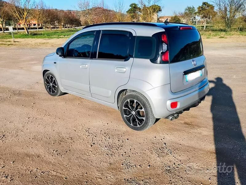 Usata Fiat Panda 80 CV (58 kW) 2013 Grigio Utilitaria
