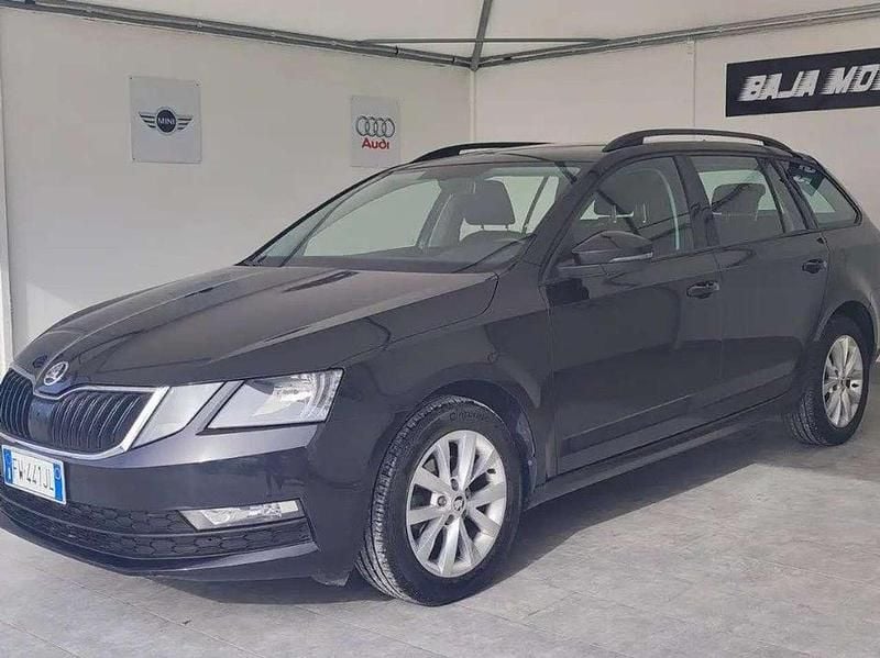 Usata Skoda Octavia Active 116 CV (85 kW) 2019 Nero Station wagon