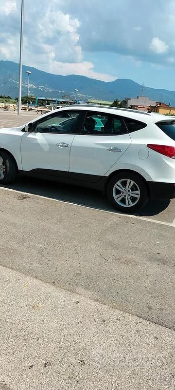 Usata Hyundai ix35 115 CV (84 kW) 2011 Bianco SUV