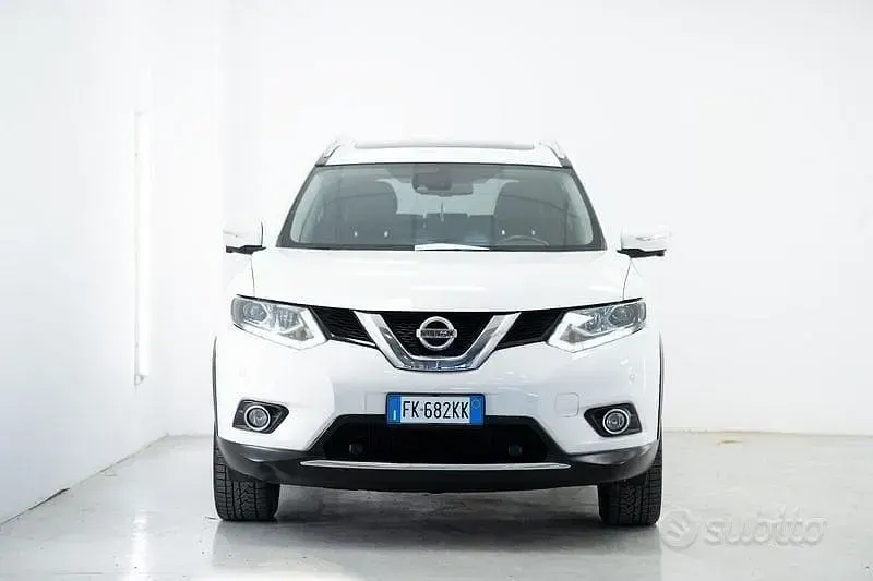 Usata Nissan X-Trail Tekna 131 CV (96 kW) 2017 Bianco SUV