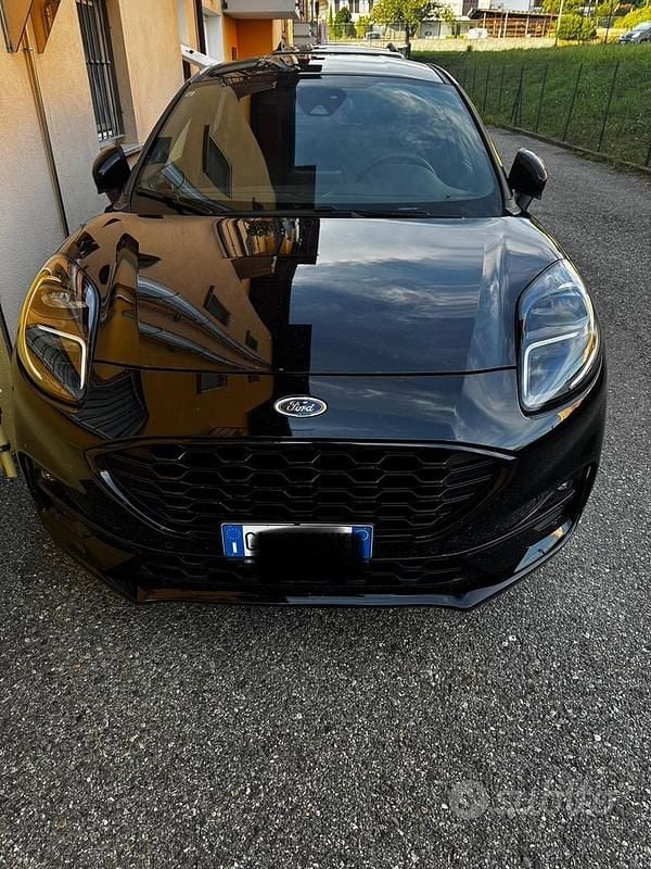 Usata Ford Puma ST-Line X 125 CV (91 kW) 2023 Nero Berlina