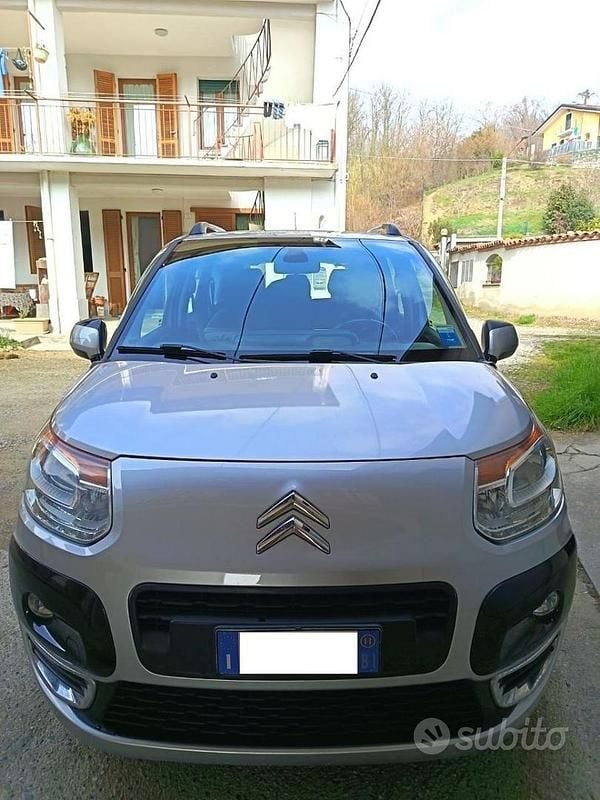Usata Citroën C3 Picasso Exclusive 90 CV (66 kW) 2011 Grigio Monovolume