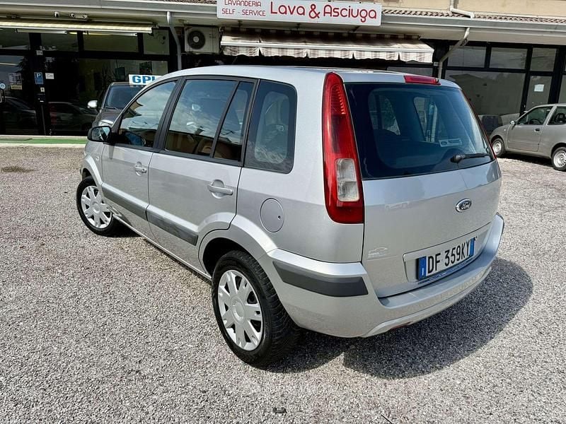 Usata Ford Fusion 68 CV (50 kW) 2007 Grigio Monovolume