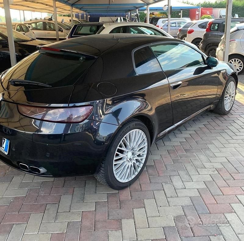 Usata Alfa Romeo Brera 170 CV (125 kW) 2010 Nero Coupé