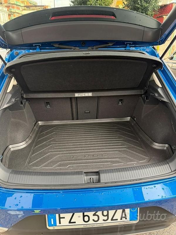 Usata VW T-Roc 115 CV (84 kW) 2020 Blu SUV