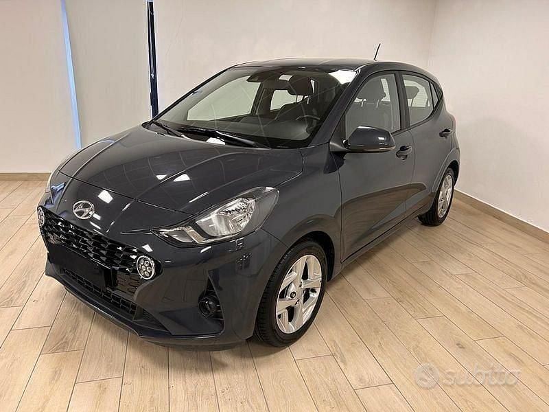 Begagnad Hyundai i10 67 HK (49 kW) 2022 Halvkombi