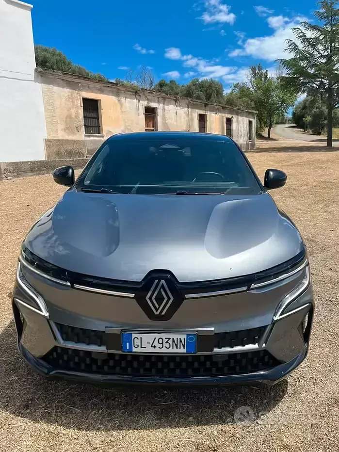 Usata Renault Megane E-Tech 55 kW (75 CV) 2023 Grigio Station wagon