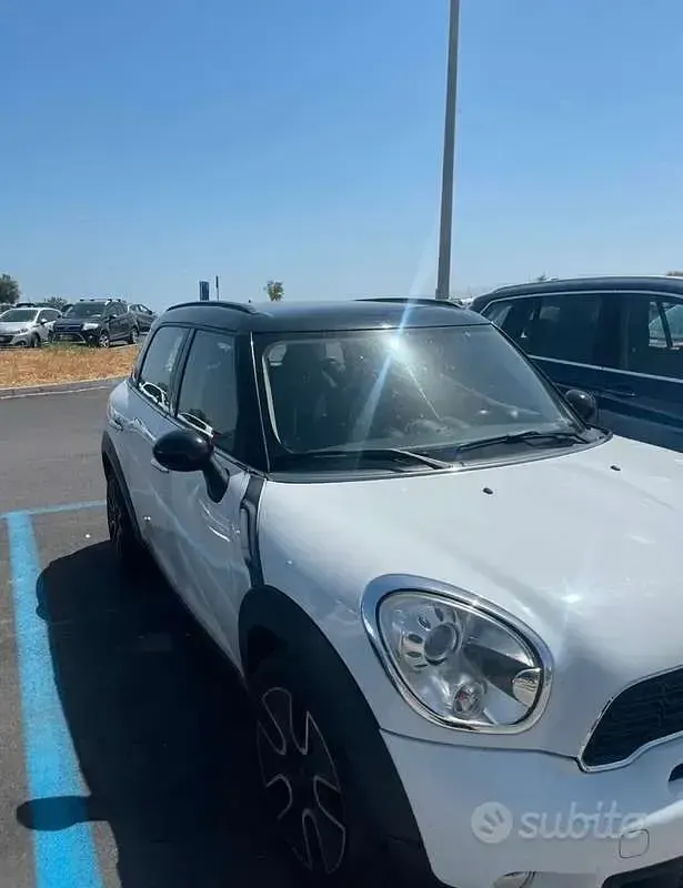 Usata Mini Cooper SD Countryman 143 CV (105 kW) 2012 Bianco SUV