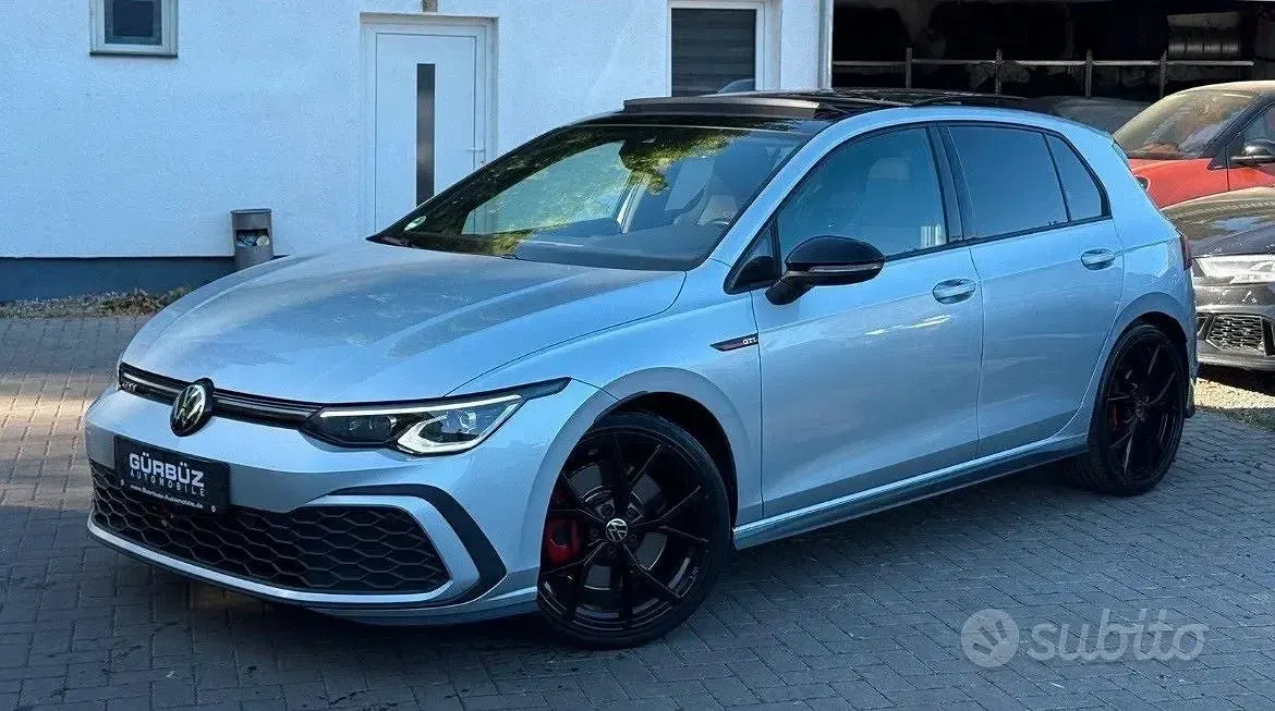 Usata VW Golf VIII GTI 245 CV (180 kW) 2023 Grigio Berlina