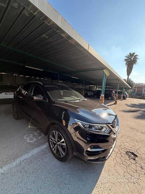 Gebraucht Nissan Qashqai 110 PS (80 kW) 2019 Schwarz SUV