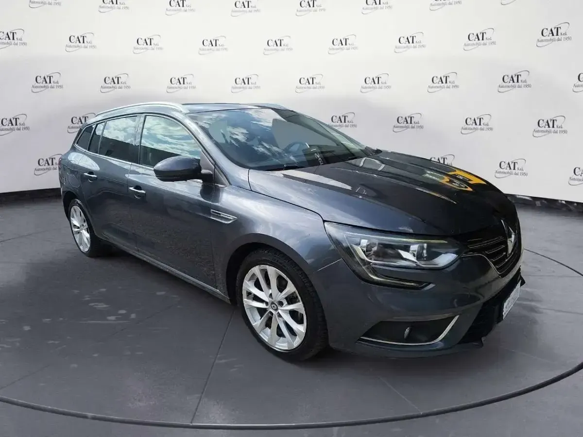 Usata Renault Mégane GrandTour Intens 110 CV (80 kW) 2017 Grigio Station wagon