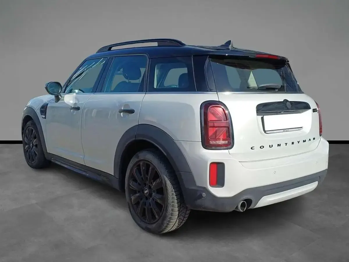 Usata Mini Cooper D Countryman 150 CV (110 kW) 2021 White silver metallizzato SUV