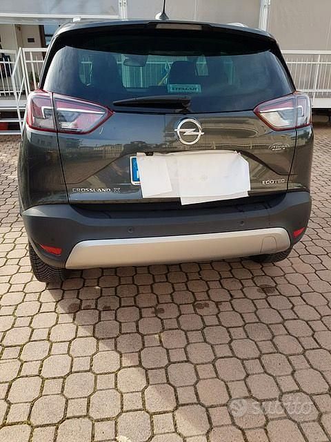Usata Opel Crossland X 81 CV (59 kW) 2018 Grigio SUV