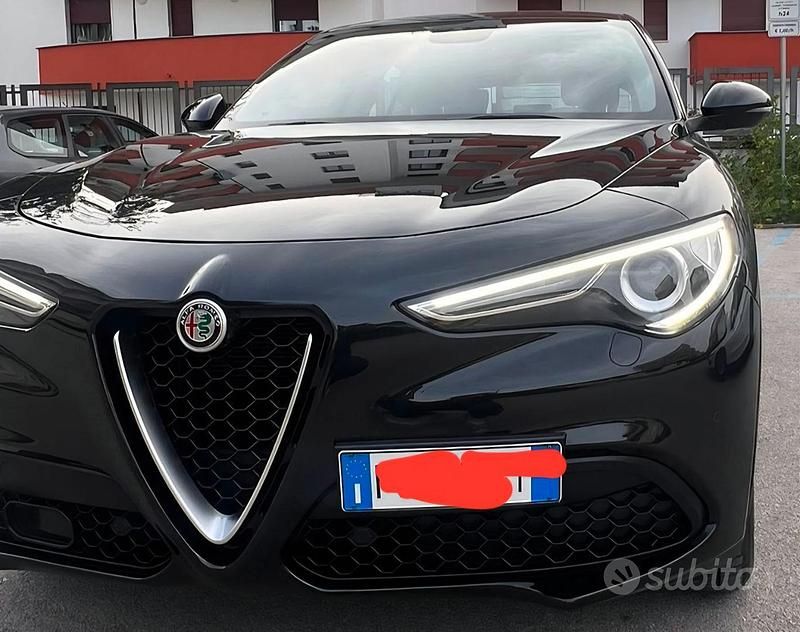 Usata Alfa Romeo Stelvio 210 CV (154 kW) 2019 Nero SUV