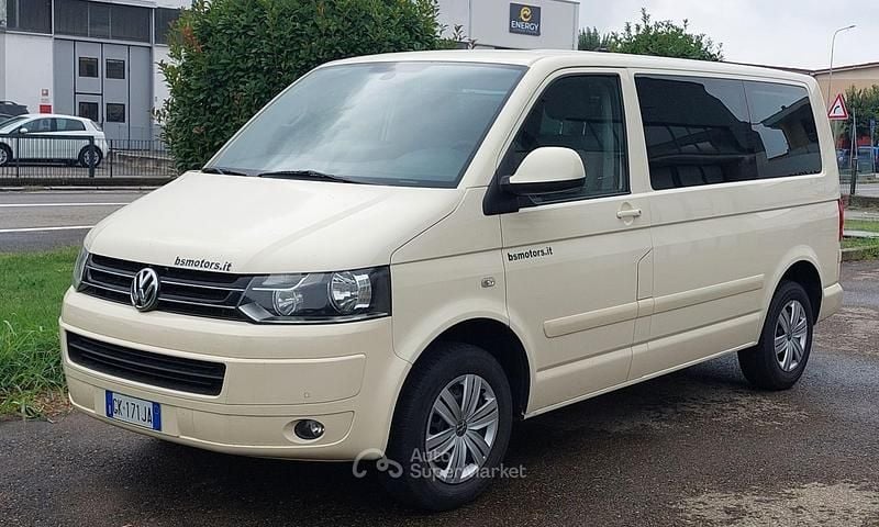 Usata VW T5 102 CV (75 kW) 2012 Beige Furgone