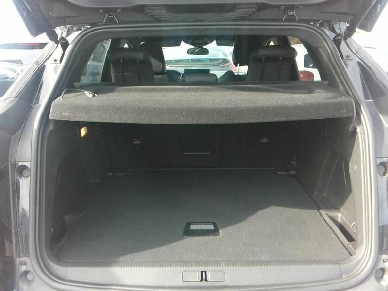 Gebraucht Peugeot 3008 Allure 131 PS (96 kW) 2024 Schwarz SUV