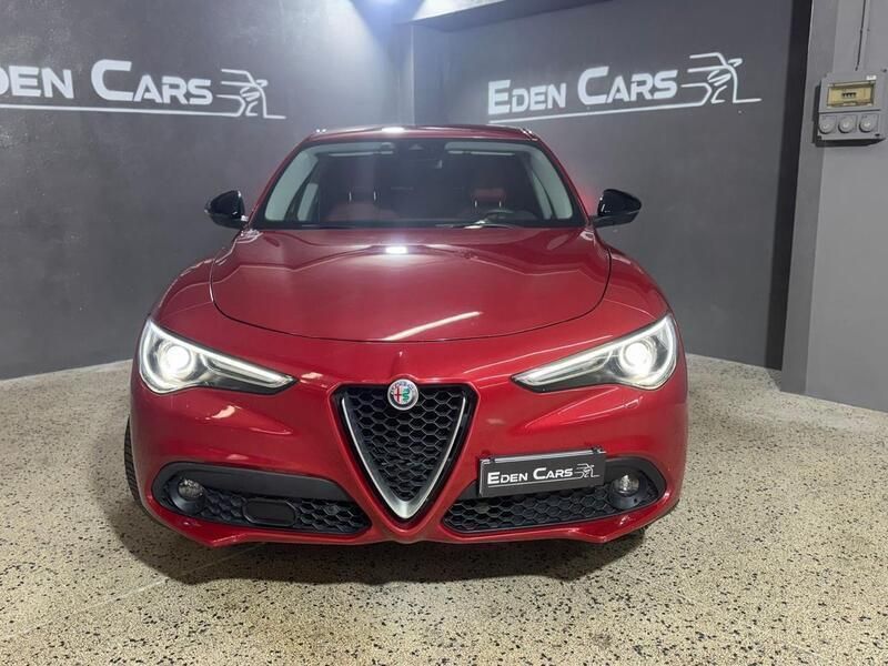 Usata Alfa Romeo Stelvio Veloce 210 CV (154 kW) 2018 Rosso SUV