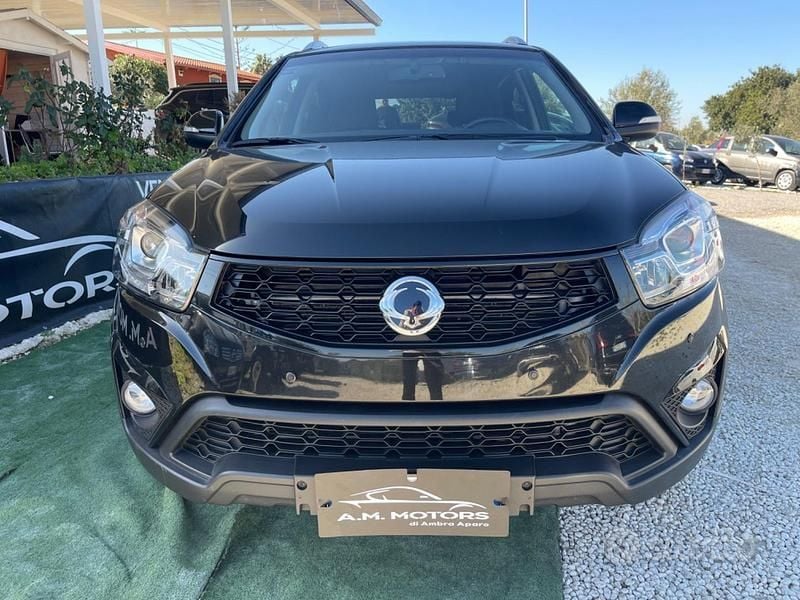 Usata Ssangyong (KGM) Korando Limited 178 CV (130 kW) 2016 Nero SUV