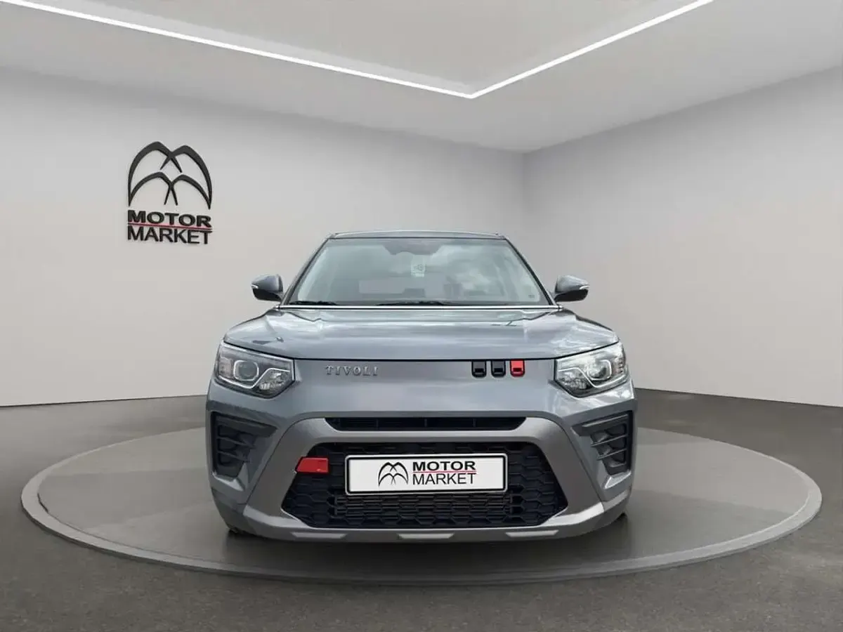 Nuova SsangYong Tivoli 135 CV (99 kW) 2025 Grigio / gray SUV